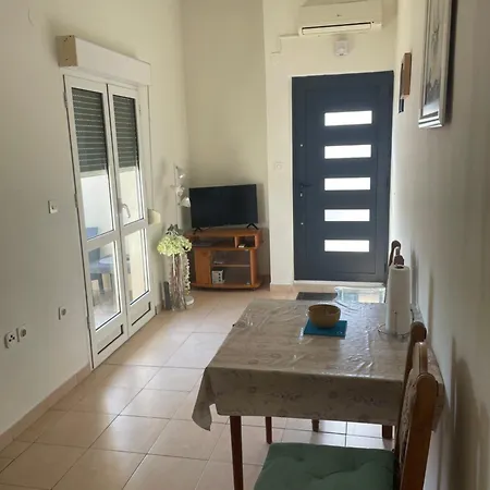 Rada Biograd Na Moru