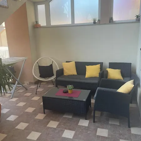 Rada Biograd Na Moru