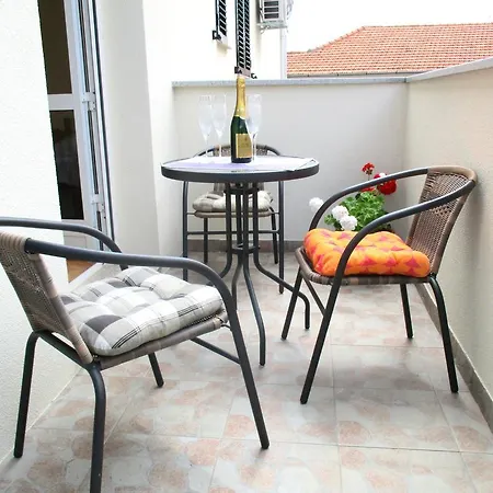 Apartment Rada Biograd Na Moru