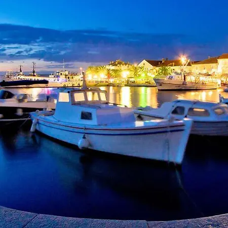 Rada Biograd Na Moru