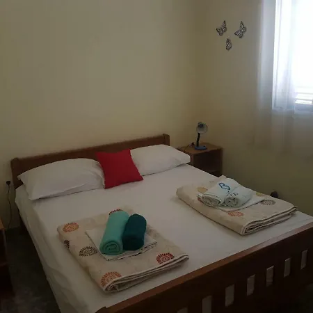 Rada Apartman Biograd Na Moru
